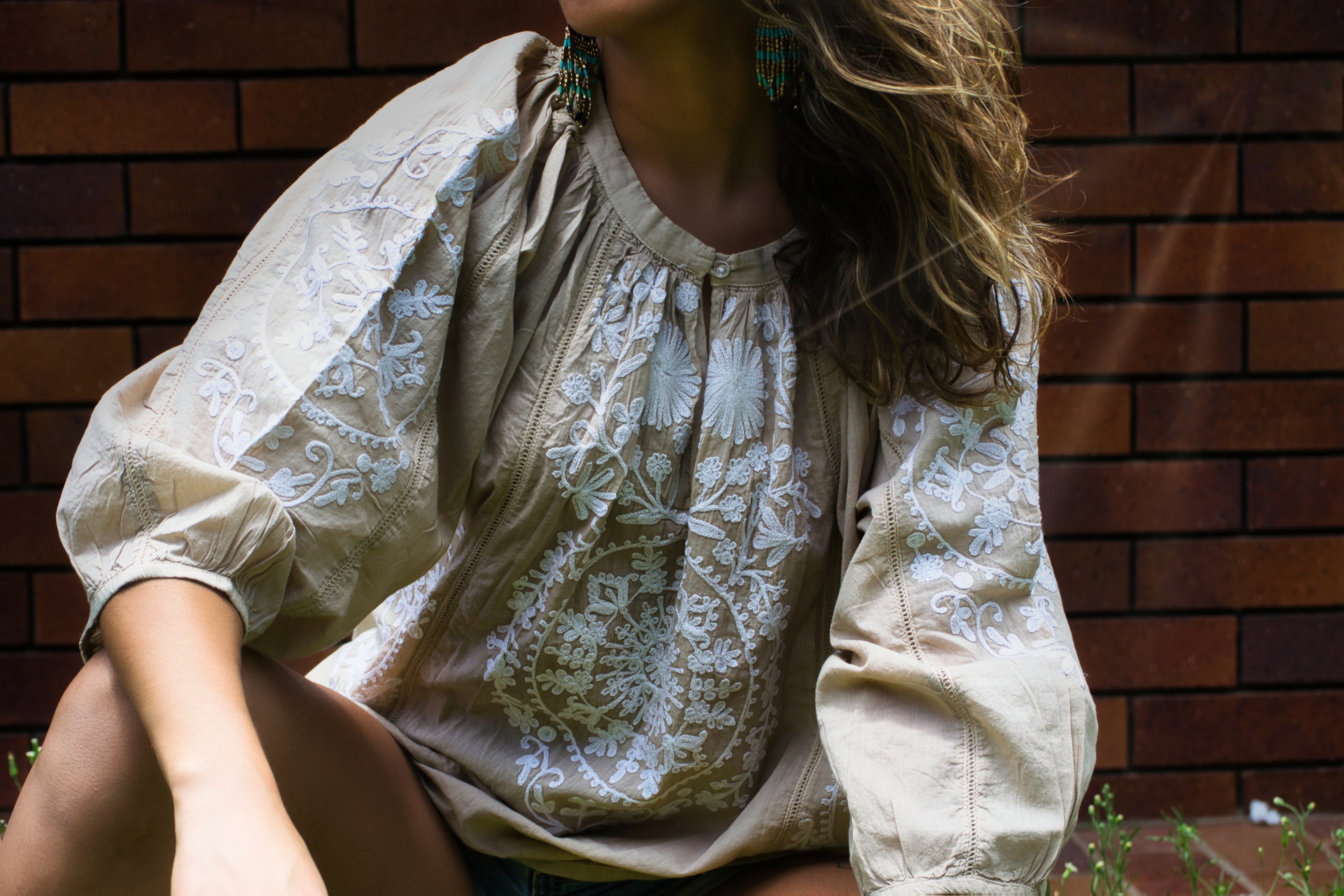 Ebullient Bishop Top